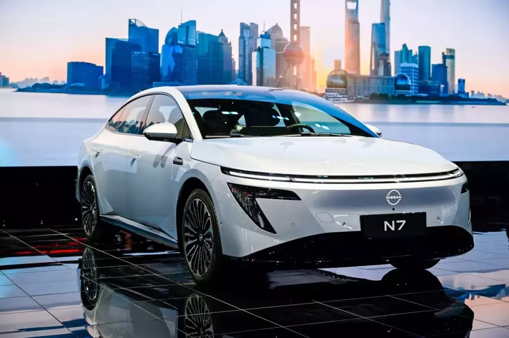 Nissan N7 là một trong những mẫu xe thương mại khí động lực học nhất thế giới Nissan N7 là một trong những mẫu xe thương mại khí động lực học nhất thế giới