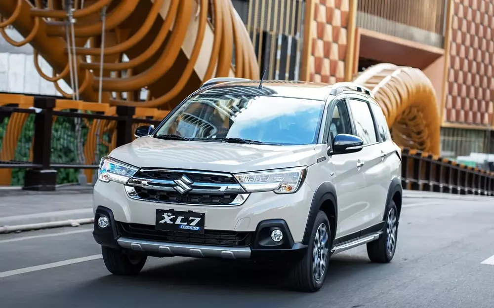 Suzuki XL7 Suzuki XL7