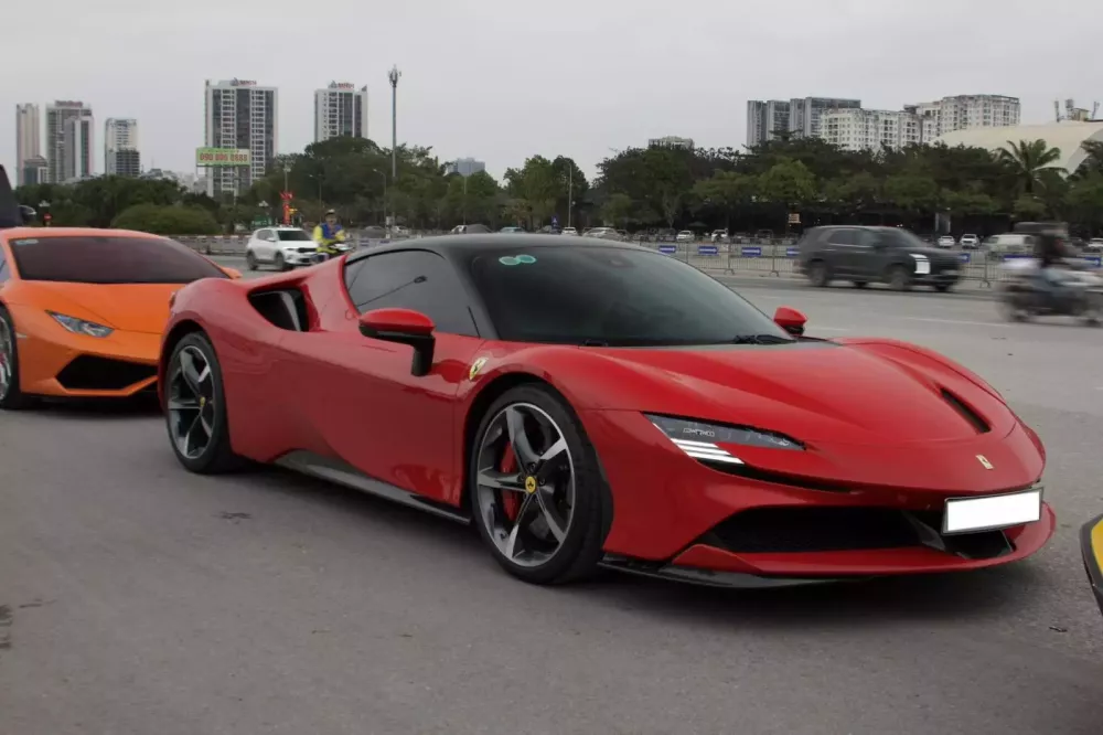 Siêu xe Ferrari SF90 Stradale từng của doanh nhân Đức Huy tiếp tục được chào bán- Ảnh 2. Siêu xe Ferrari SF90 Stradale từng của doanh nhân Đức Huy tiếp tục được chào bán- Ảnh 2.