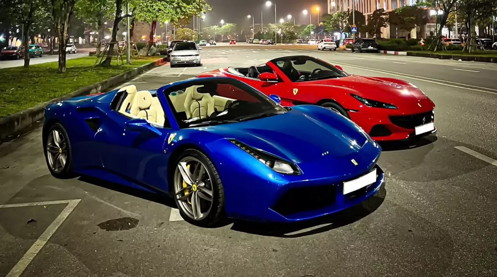 Cặp đôi siêu xe Ferrari mui trần đỉnh cao ở Hà Nội- Ảnh 3.