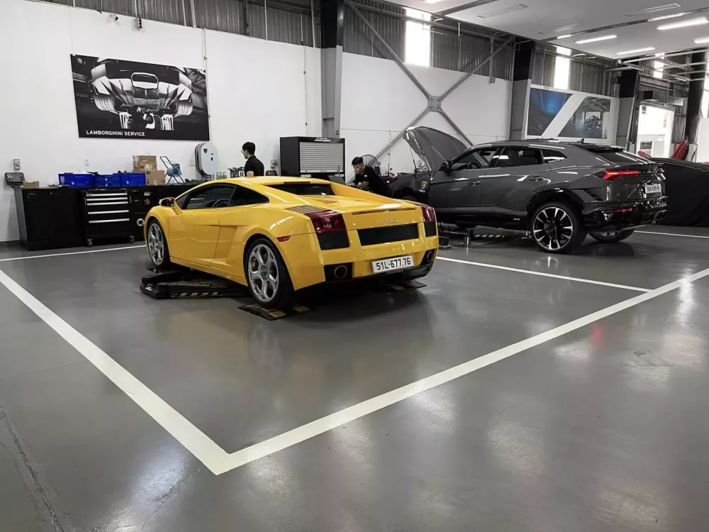 Cường "Đô-la" tiết lộ mua chiếc Lamborghini bằng tiền tự kiếm được- Ảnh 5. Cường "Đô-la" tiết lộ mua chiếc Lamborghini bằng tiền tự kiếm được- Ảnh 5.