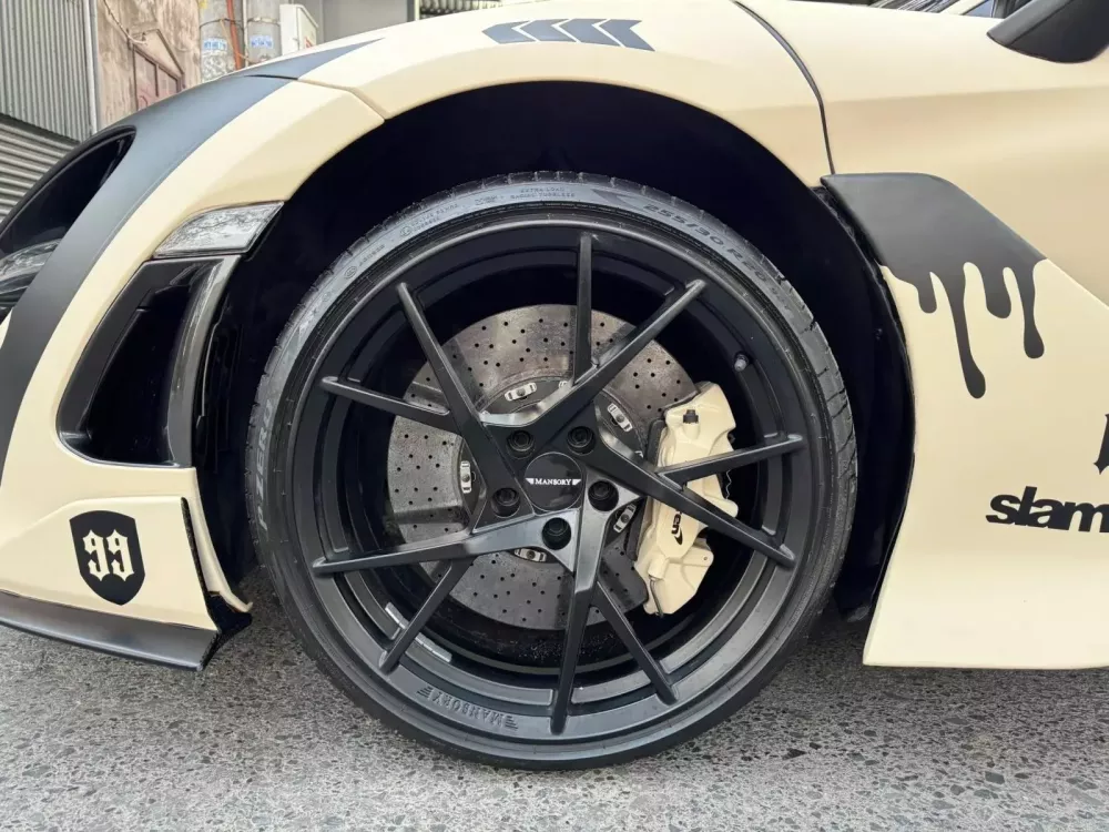 Trải nghiệm gần 1 năm, doanh nhân Thái Nguyên rao bán McLaren 720S TopCar độc nhất Việt Nam hơn 12 tỷ đồng- Ảnh 5. Trải nghiệm gần 1 năm, doanh nhân Thái Nguyên rao bán McLaren 720S TopCar độc nhất Việt Nam hơn 12 tỷ đồng- Ảnh 5.