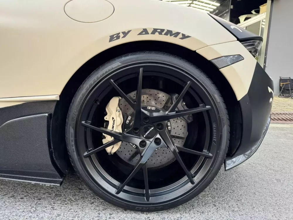 Trải nghiệm gần 1 năm, doanh nhân Thái Nguyên rao bán McLaren 720S TopCar độc nhất Việt Nam hơn 12 tỷ đồng- Ảnh 6. Trải nghiệm gần 1 năm, doanh nhân Thái Nguyên rao bán McLaren 720S TopCar độc nhất Việt Nam hơn 12 tỷ đồng- Ảnh 6.