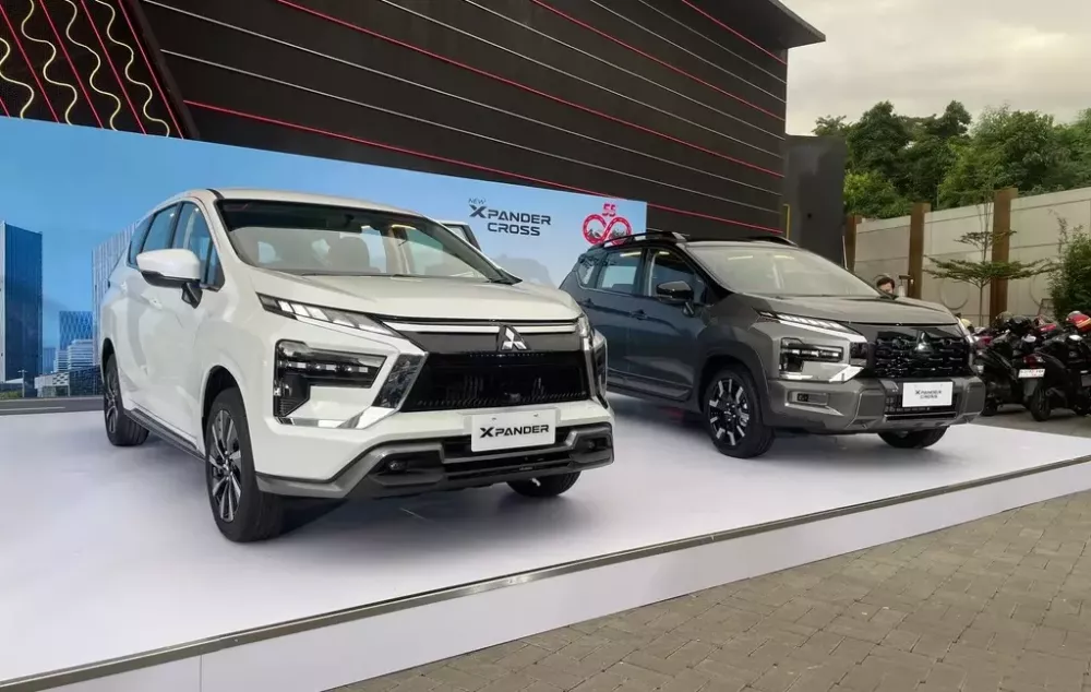 Ra mắt phiên bản nâng cấp của Mitsubishi Xpander và Xpander Cross