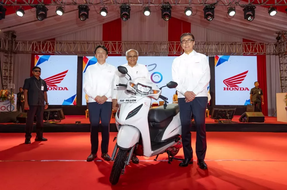 Chiếc xe máy thứ 500 triệu của Honda trên toàn cầu chính thức xuất xưởng
