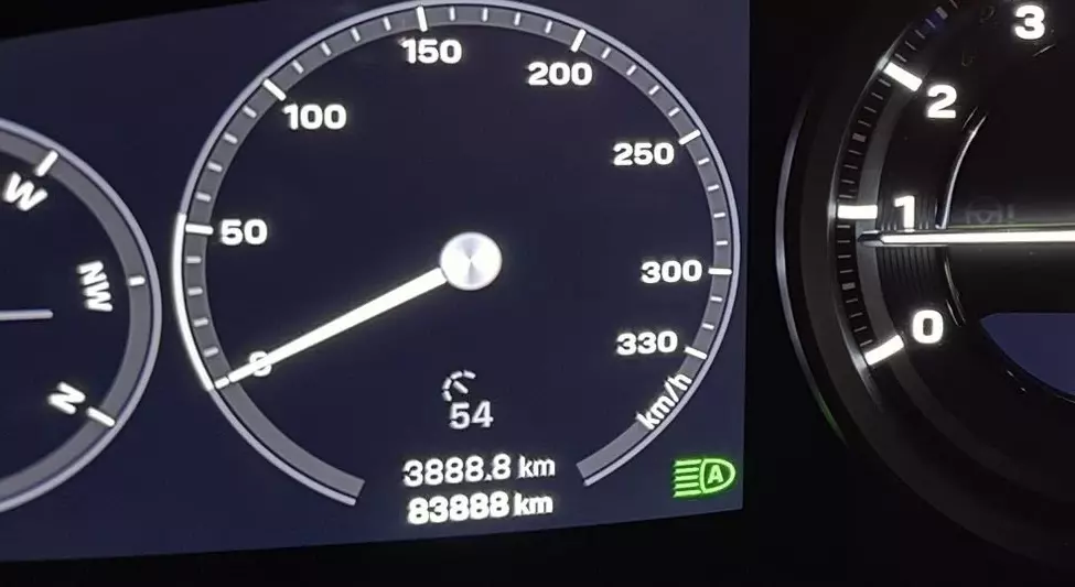 Porsche 911 Dakar của doanh nhân Hải Phòng gần chạm mốc 100.000 km chỉ sau chưa đầy 2 năm mua- Ảnh 2. Porsche 911 Dakar của doanh nhân Hải Phòng gần chạm mốc 100.000 km chỉ sau chưa đầy 2 năm mua- Ảnh 2.