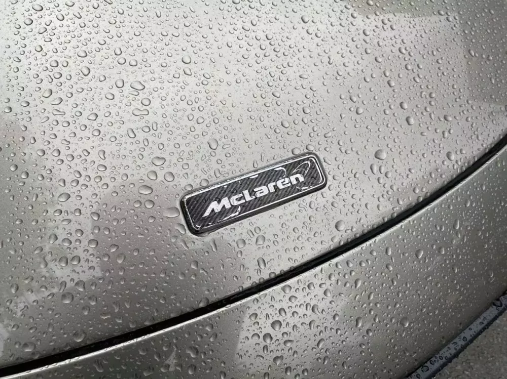 Siêu xe mui trần McLaren 650S Spider MSO của tỷ phú USD Việt Nam tái xuất- Ảnh 3.
