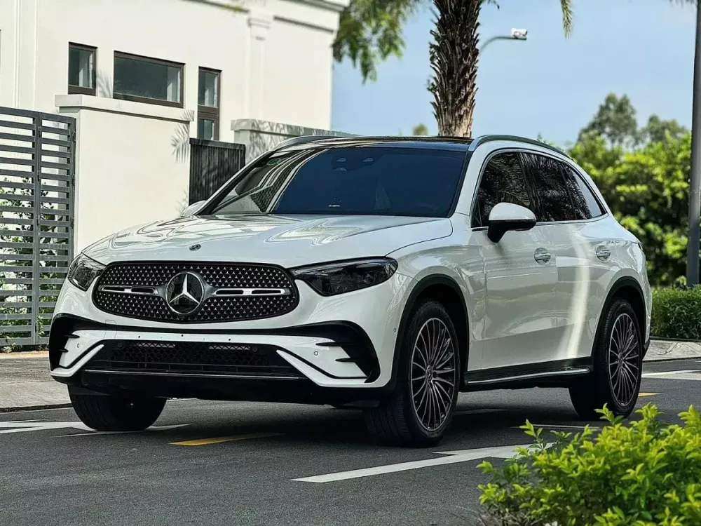 Mức giảm giá của SUV hạng sang Mercedes-Benz GLC đủ để mua một chiếc Hyundai Grand i10 mới