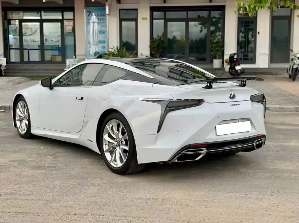 Lexus LC 500h siêu hiếm tại Việt Nam được chào bán gần 6 tỷ đồng- Ảnh 3.