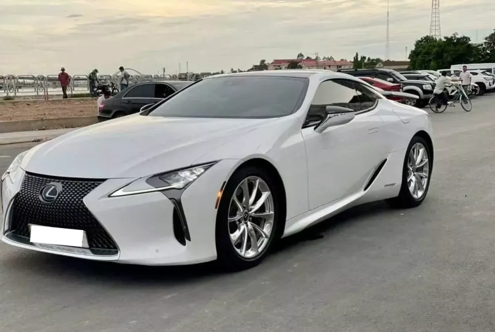 Nội thất của Lexus LC500h Nội thất của Lexus LC500h