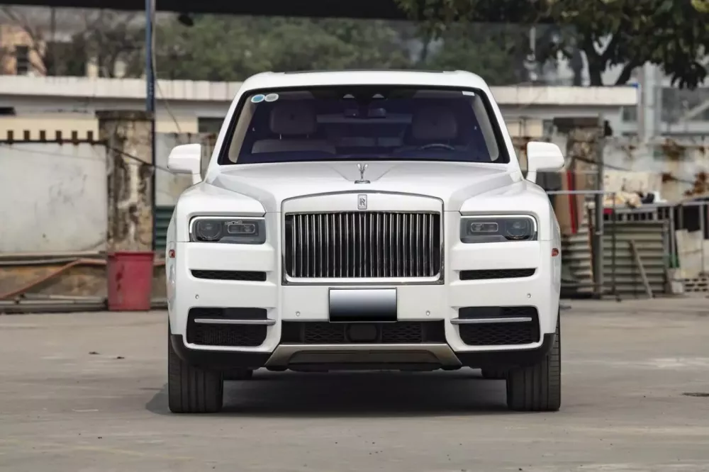 Siêu SUV Rolls-Royce Cullinan Siêu SUV Rolls-Royce Cullinan