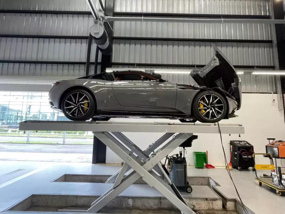 Bảo dưỡng cho Aston Martin DB11 liệu có đắt? Tiền công hơn 6 triệu đồng- Ảnh 6. Bảo dưỡng cho Aston Martin DB11 liệu có đắt? Tiền công hơn 6 triệu đồng- Ảnh 6.