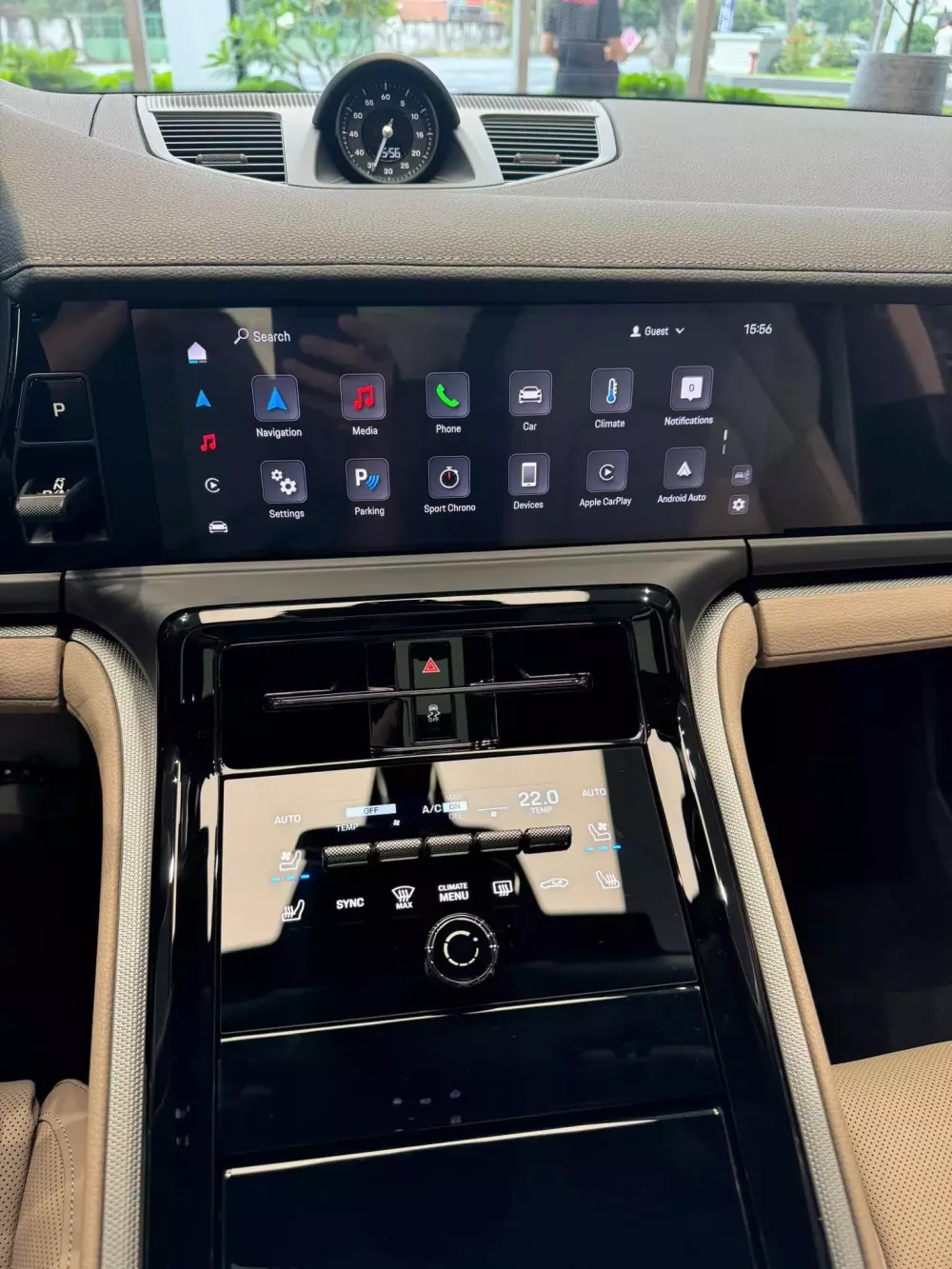 Porsche Panamera 2025 được chào bán hơn 8 tỷ đồng: Xe mới 100% không cần chờ đợi- Ảnh 9. Porsche Panamera 2025 được chào bán hơn 8 tỷ đồng: Xe mới 100% không cần chờ đợi- Ảnh 9.