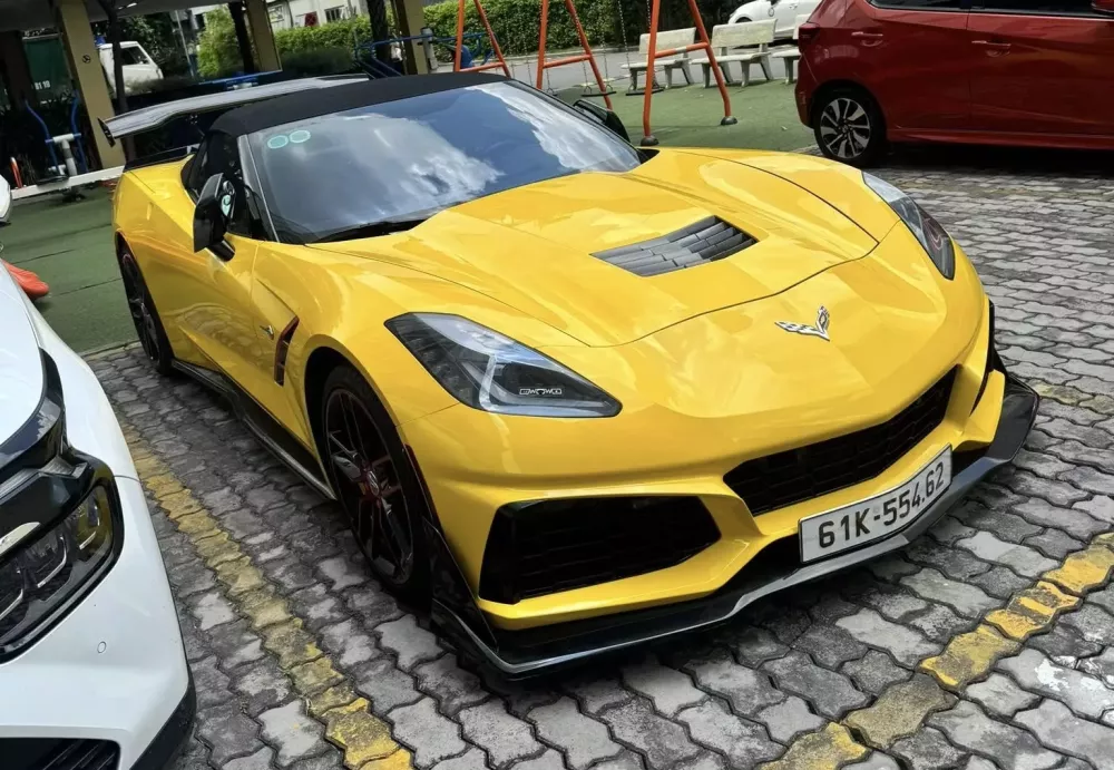 Chevrolet Corvette C7 độ bản hiệu suất cao ZR1