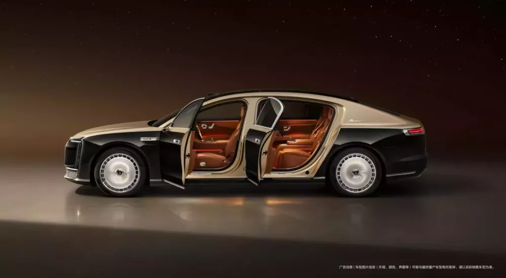 "Tiểu Rolls-Royce giá rẻ" khiến người mua Trung Quốc tới tấp đặt hàng- Ảnh 6. "Tiểu Rolls-Royce giá rẻ" khiến người mua Trung Quốc tới tấp đặt hàng- Ảnh 6.