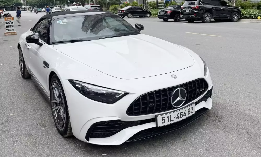 Đại gia Hà Nội mới tậu Mercedes-AMG SL43 sắm tiếp Range Rover thế hệ mới Đại gia Hà Nội mới tậu Mercedes-AMG SL43 sắm tiếp Range Rover thế hệ mới