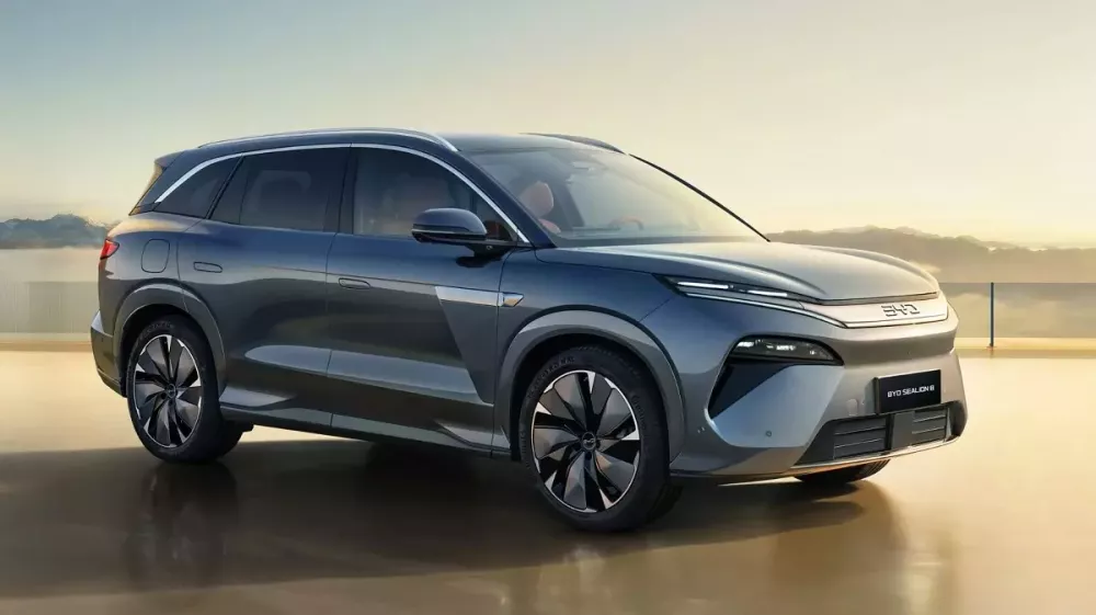 Sealion 8 - SUV 7 chỗ đầu tiên của BYD, tên gọi giống mẫu xe điện đang bán ở Việt Nam Sealion 8 - SUV 7 chỗ đầu tiên của BYD, tên gọi giống mẫu xe điện đang bán ở Việt Nam