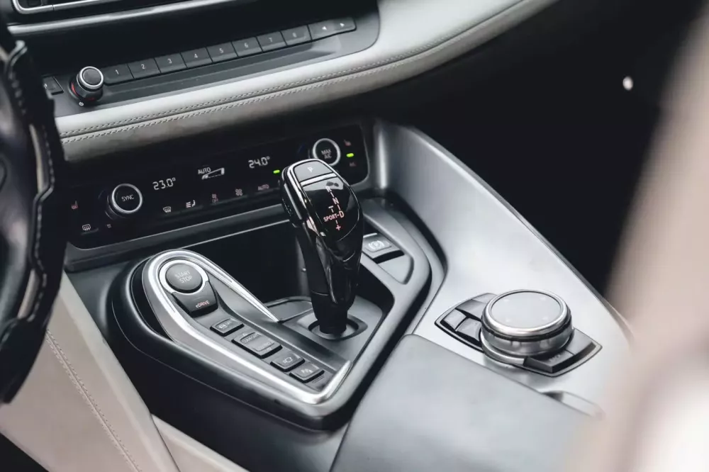 Trải nghiệm xe BMW i8 chỉ với 2 tỷ đồng, món hời hay sự lo lắng về pin?- Ảnh 7. Trải nghiệm xe BMW i8 chỉ với 2 tỷ đồng, món hời hay sự lo lắng về pin?- Ảnh 7.