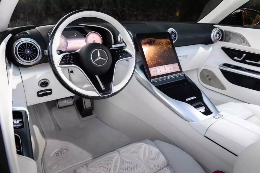 Xe siêu sang mui trần Mercedes-Maybach SL680 Monogram dự kiến có giá hơn 18 tỷ đồng tại Việt Nam- Ảnh 4. Xe siêu sang mui trần Mercedes-Maybach SL680 Monogram dự kiến có giá hơn 18 tỷ đồng tại Việt Nam- Ảnh 4.