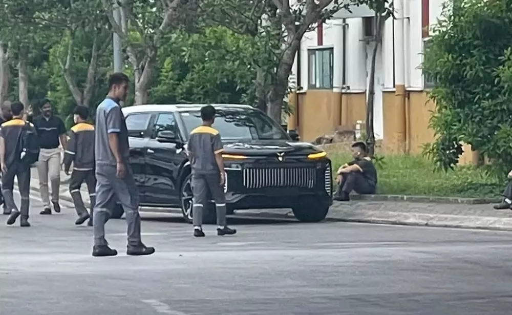 Mẫu xe VinFast bí ẩn liên tục xuất hiện tại Việt Nam Mẫu xe VinFast bí ẩn liên tục xuất hiện tại Việt Nam