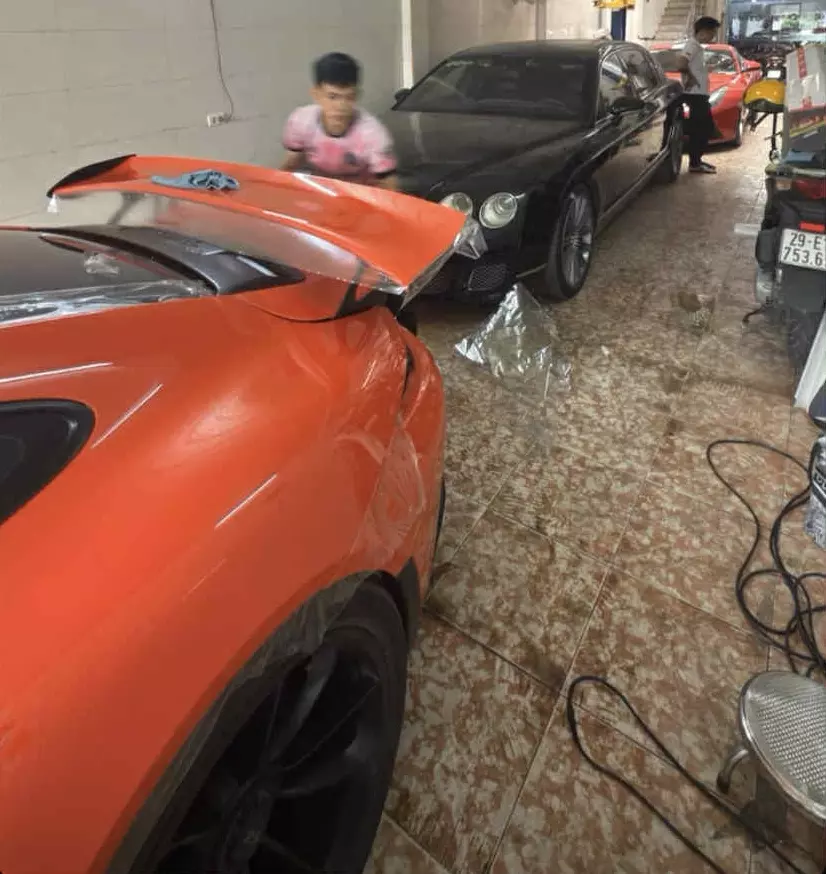 Đại gia Hà Nội tậu siêu xe Porsche911 GT3 RS991.1 từng của nữ đại gia Cà Mau- Ảnh2. Đại gia Hà Nội tậu siêu xe Porsche911 GT3 RS991.1 từng của nữ đại gia Cà Mau- Ảnh2.