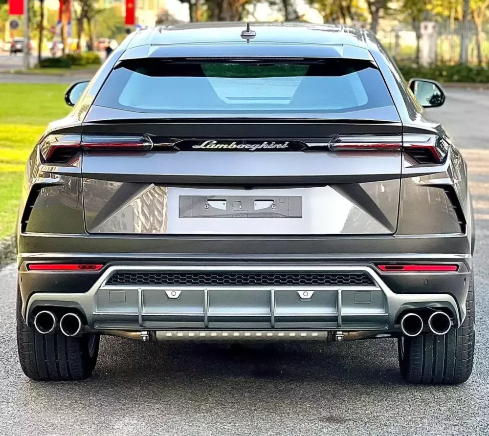 Lamborghini Urus "lướt" mới nhất Việt Nam đã có chủ nhân- Ảnh 2.