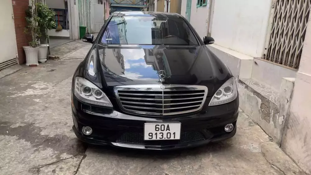 Mercedes-Benz S63 AMG 2009 Mercedes-Benz S63 AMG 2009