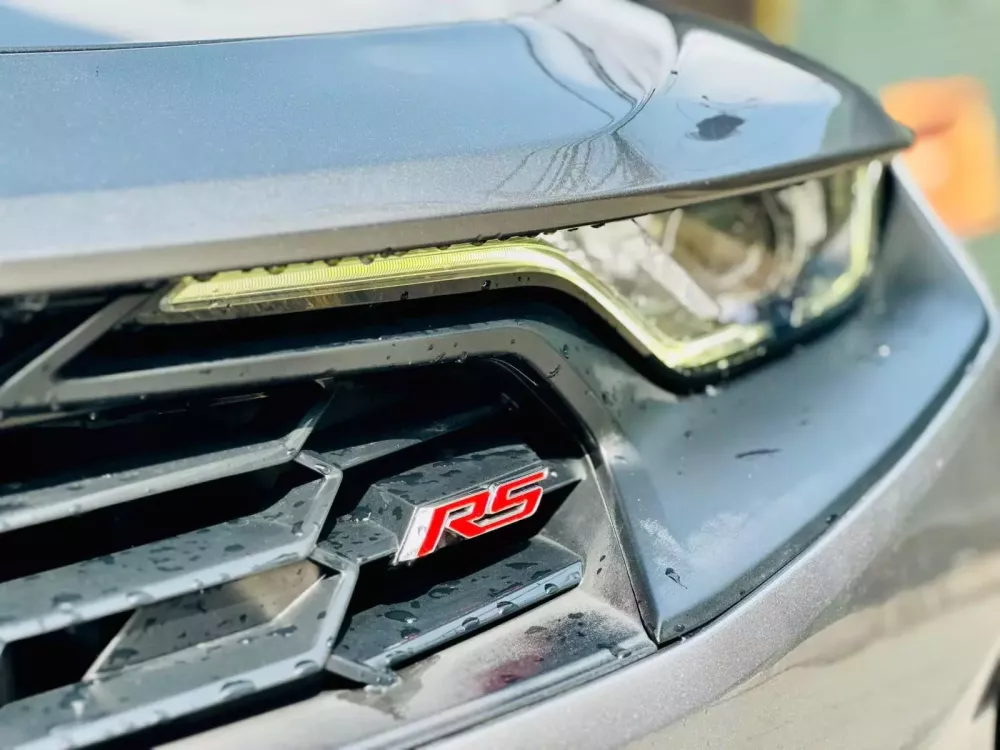 Chevrolet Camaro RS Convertible hàng hiếm tại Việt Nam giờ ra sao?- Ảnh 5. Chevrolet Camaro RS Convertible hàng hiếm tại Việt Nam giờ ra sao?- Ảnh 5.
