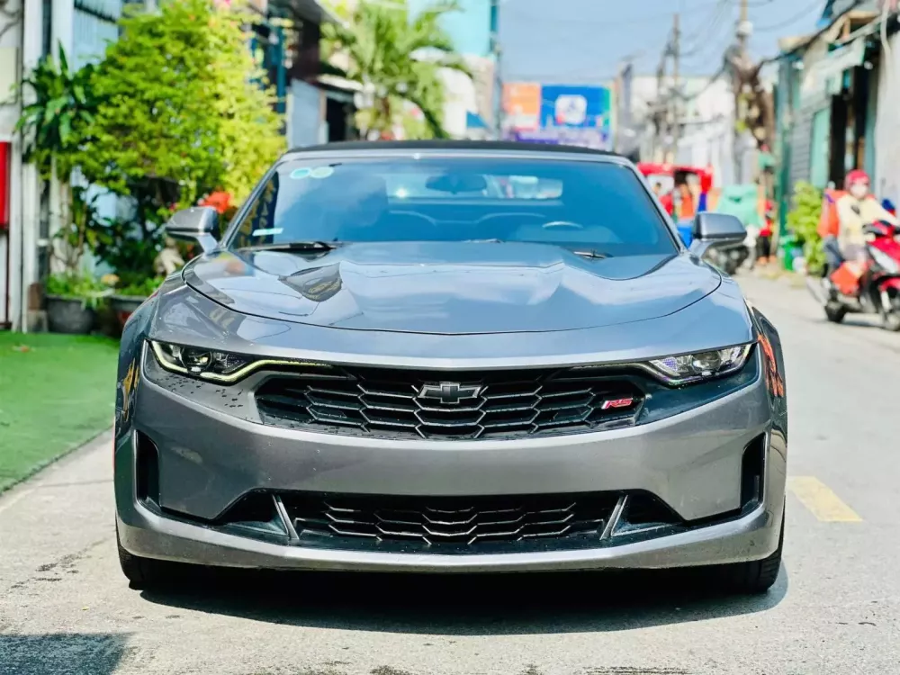 Chevrolet Camaro RS Convertible hàng hiếm tại Việt Nam giờ ra sao?- Ảnh 1. Chevrolet Camaro RS Convertible hàng hiếm tại Việt Nam giờ ra sao?- Ảnh 1.
