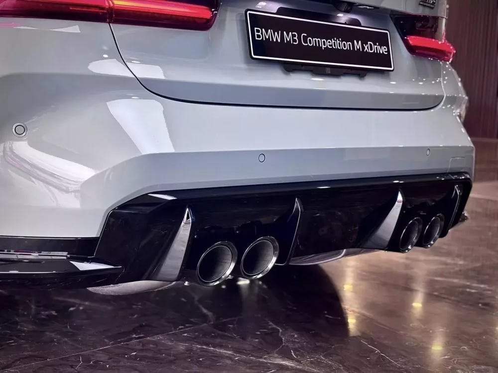 Đánh giá nhanh BMW M3 Competition xDrive đầu tiên về Việt Nam- Ảnh 7. Đánh giá nhanh BMW M3 Competition xDrive đầu tiên về Việt Nam- Ảnh 7.