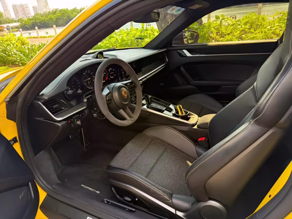 Porsche 911 Carrera S độ lạ mắt tại Tp.HCM- Ảnh 3. Porsche 911 Carrera S độ lạ mắt tại Tp.HCM- Ảnh 3.