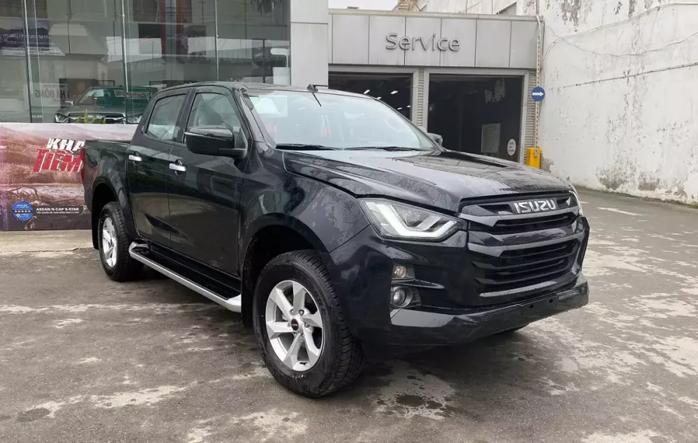 Đại lý rao bán Isuzu D-Max với giá dưới 600 triệu đồng để thu hồi vốn