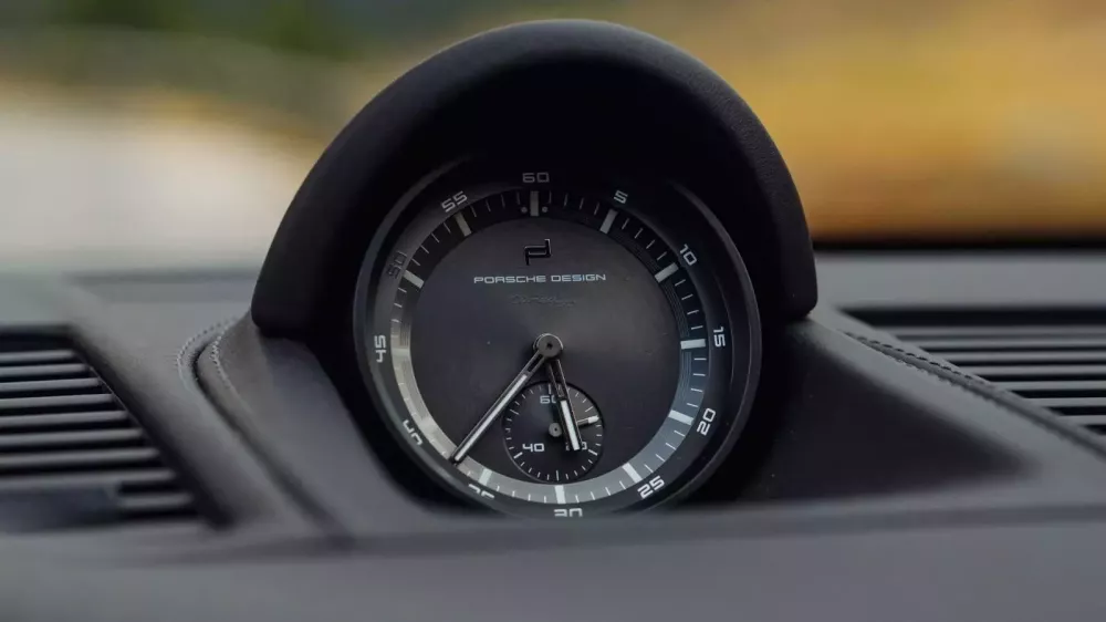 Porsche 911 Turbo 50 Years đầu tiên cập bến thị trường Việt Nam, giá hơn 20 tỷ đồng- Ảnh 9. Porsche 911 Turbo 50 Years đầu tiên cập bến thị trường Việt Nam, giá hơn 20 tỷ đồng- Ảnh 9.