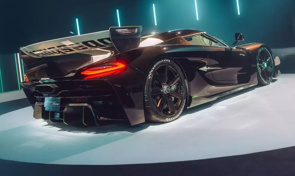Cận cảnh nhan sắc ngoài đời thực của Koenigsegg Sadair's Spear có giá gần 500 tỷ đồng nếu về Việt Nam- Ảnh 7. Cận cảnh nhan sắc ngoài đời thực của hi88 com's Spear có giá gần 500 tỷ đồng nếu về Việt Nam- Ảnh 7.