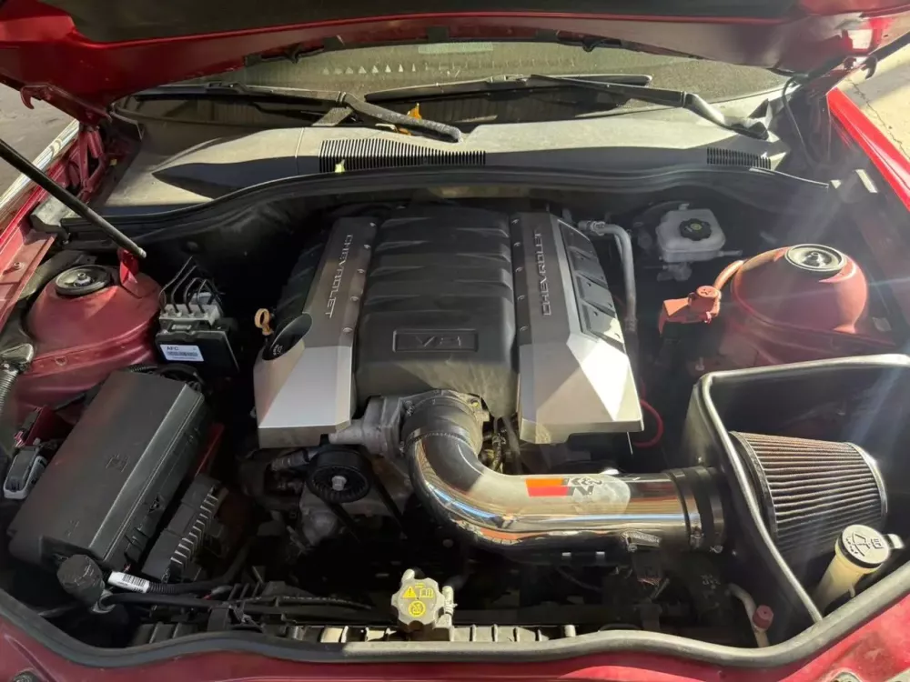 Chevrolet Camaro SS 2010 siêu hiếm của doanh nhân Gia Lai lần đầu lộ diện, 15 năm chạy hơn 23.000 km- Ảnh 6. Chevrolet Camaro SS 2010 siêu hiếm của doanh nhân Gia Lai lần đầu lộ diện, 15 năm chạy hơn 23.000 km- Ảnh 6.