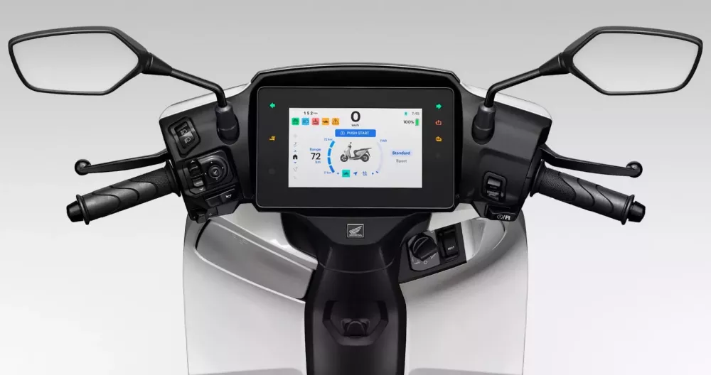 Honda bàn giao những chiếc nhà cái hi88 e: đầu tiên đến tay khách hàng thuê xe- Ảnh 4.