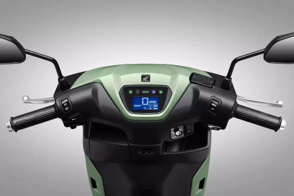 Honda Icon e: và VinFast Evo 200 Lite: Hai mẫu xe máy điện đô thị đáng cân nhắc cho học sinh sinh viên- Ảnh 9.