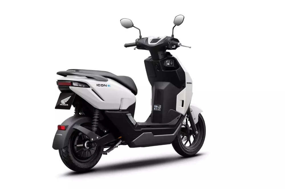 Honda Icon e: và VinFast Evo 200 Lite: Hai mẫu xe máy điện đô thị đáng cân nhắc cho học sinh sinh viên- Ảnh 4.