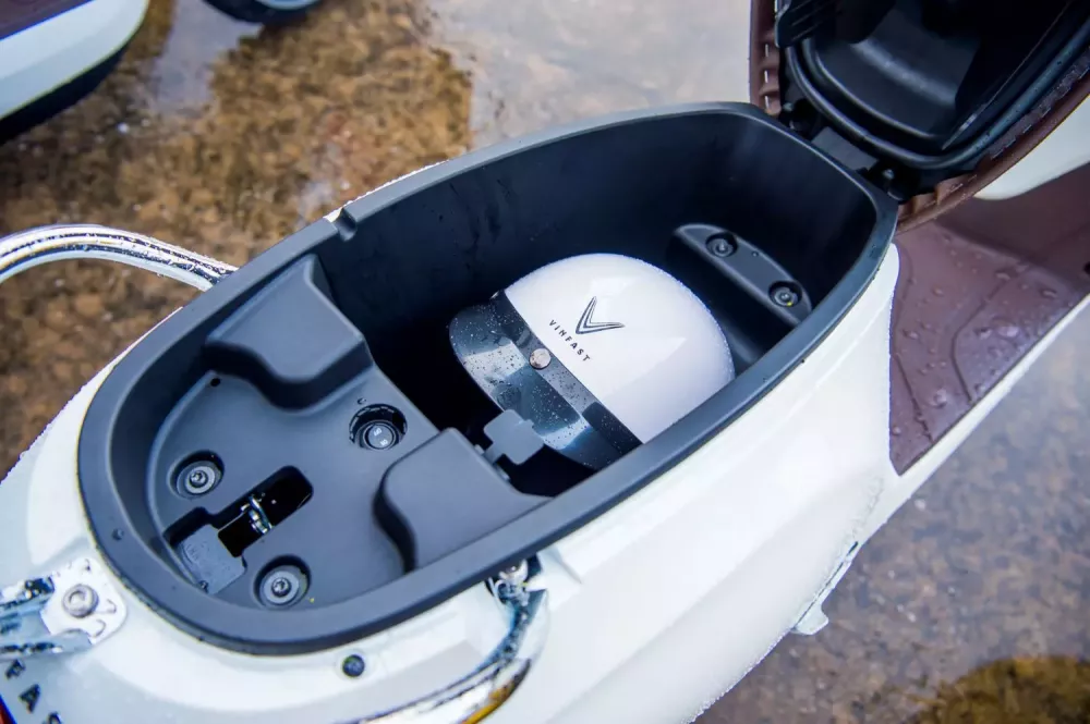 Honda Icon e: và VinFast Evo 200 Lite: Hai mẫu xe máy điện đô thị đáng cân nhắc cho học sinh sinh viên- Ảnh 8.
