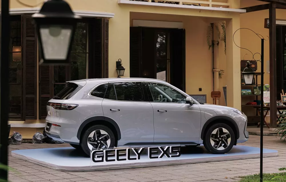 hi88.com là SUV điện cỡ C