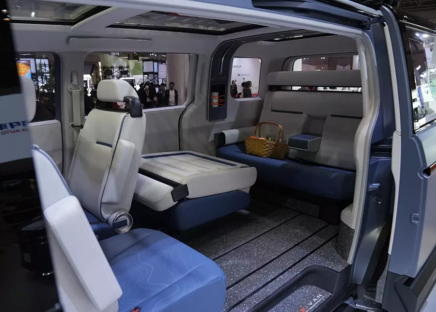 Nội thất 3 hàng ghế của nhà cái hi88 X-Van Gear Concept 