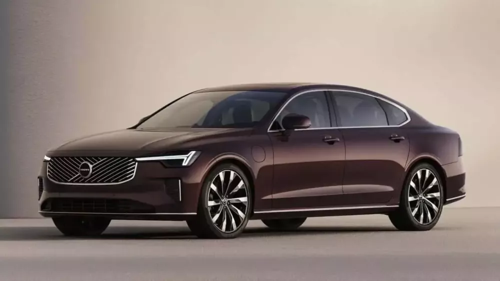 Top 10 xe hybrid sạc điện (PHEV) có phạm vi chạy điện tốt nhất năm 2025- Ảnh 3. Top 10 xe hybrid sạc điện (PHEV) có phạm vi chạy điện tốt nhất năm 2025- Ảnh 3.