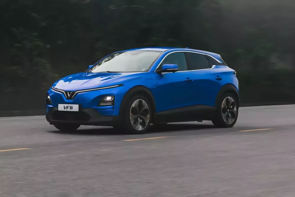 Vingroup tung loạt ưu đãi nhằm hỗ trợ người dân Hà Nội chuyển đổi sang ô tô điện