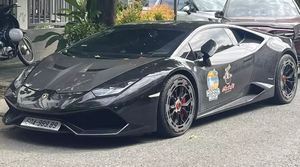 Cặp đôi siêu xe và xe thể thao đắt tiền của tay chơi xe Đồng Nai- Ảnh 2. Cặp đôi siêu xe và xe thể thao đắt tiền của tay chơi xe Đồng Nai- Ảnh 2.