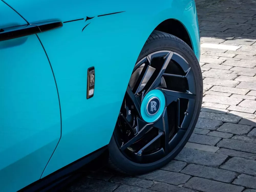 Giới nhà giàu Trung Quốc vẫn rất yêu thích Rolls-Royce: Bộ 3 độc bản này là minh chứng- Ảnh 4. Giới nhà giàu Trung Quốc vẫn rất yêu thích Rolls-Royce: Bộ 3 độc bản này là minh chứng- Ảnh 4.