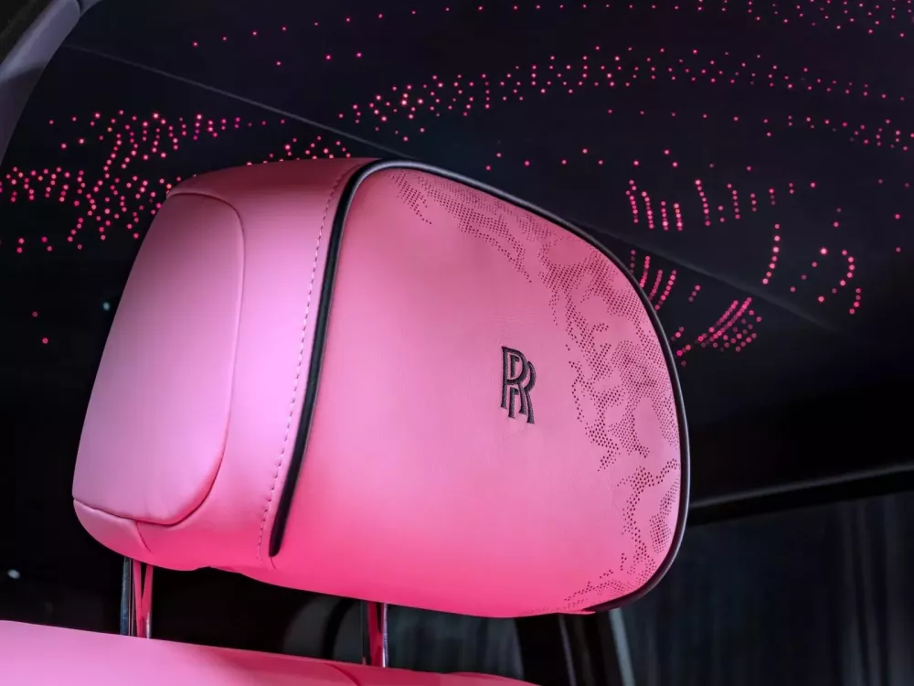Giới nhà giàu Trung Quốc vẫn rất yêu thích Rolls-Royce: Bộ 3 độc bản này là minh chứng- Ảnh 12. Giới nhà giàu Trung Quốc vẫn rất yêu thích Rolls-Royce: Bộ 3 độc bản này là minh chứng- Ảnh 12.