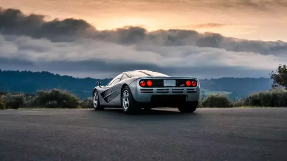 Chiếc siêu xe McLaren này được định giá có thể khiến bạn sốc: Đủ mua hơn 100 siêu xe các loại- Ảnh 5.