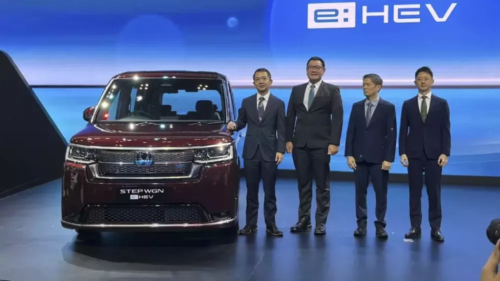 Xe MPV trần cao, mái thoáng của Honda được bán tại Đông Nam Á