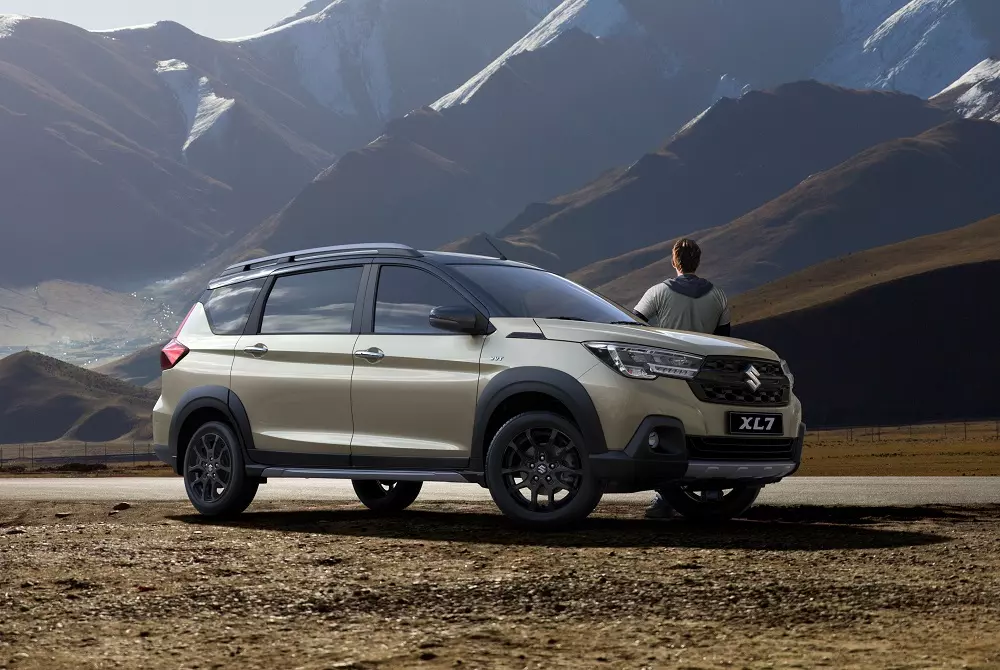 Suzuki XL7