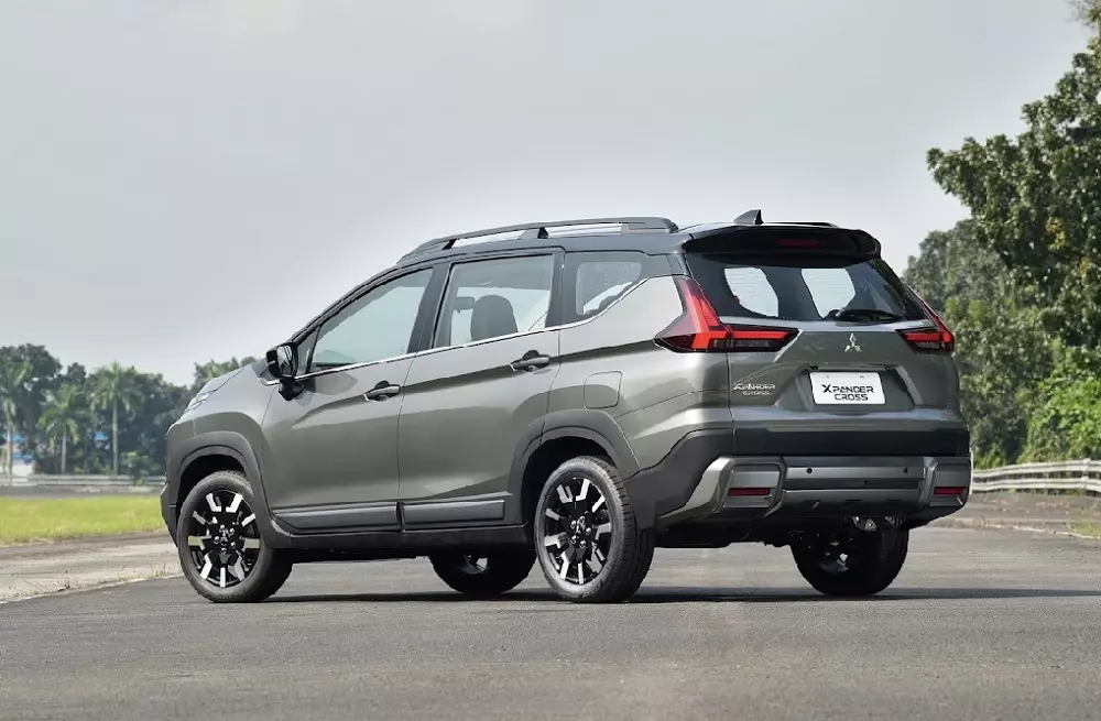 Mitsubishi Xpander và Xpander Cross 2026 đã có 6 túi khí. Mitsubishi Xpander và Xpander Cross 2026 đã có 6 túi khí.